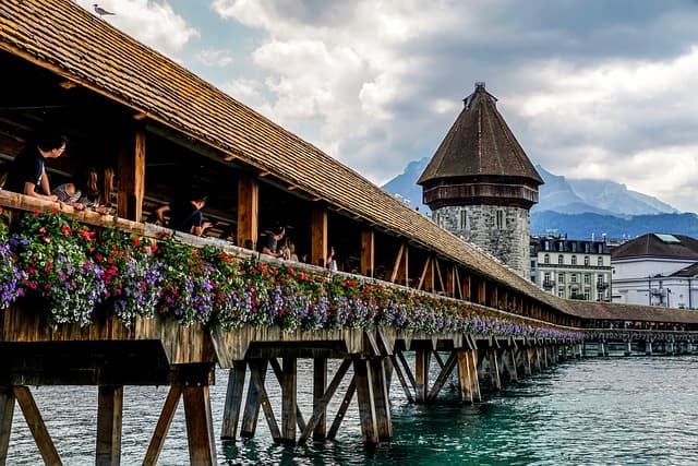 lucerne chapel bridge