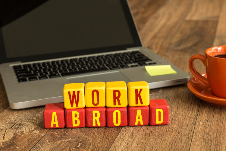 Jak wybrać ubezpieczenie do pracy za granicą?